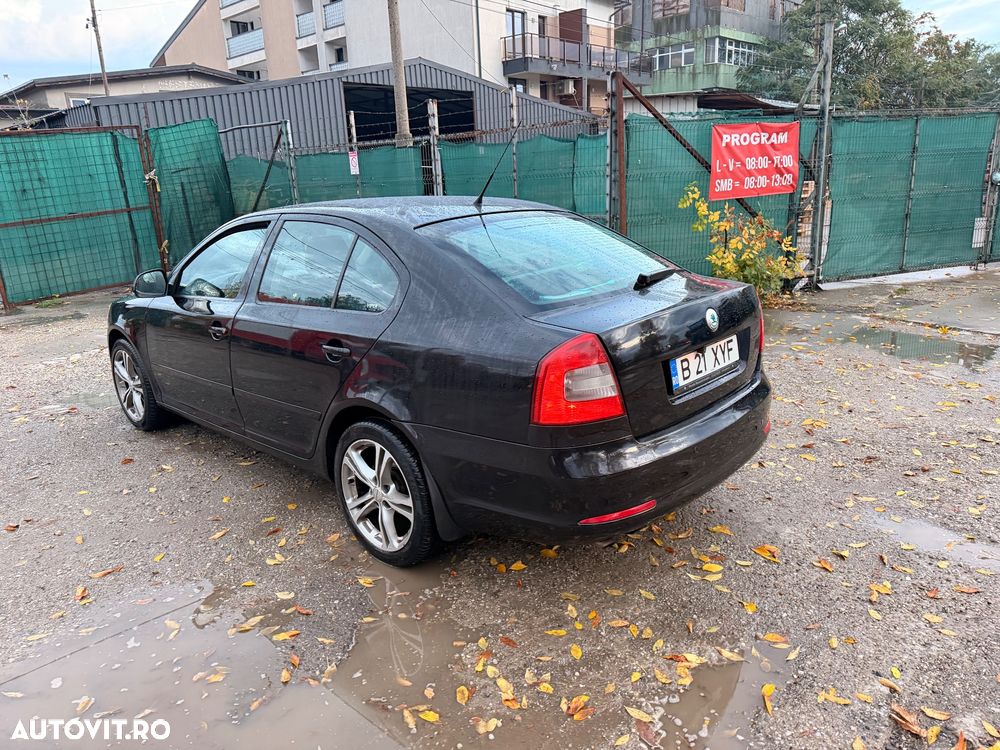 Skoda Octavia 2011 photo 3