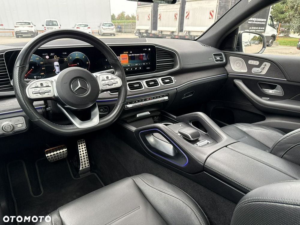 Mercedes-Benz GLE 300 d 4Matic 9G-TRONIC AMG Line - 14