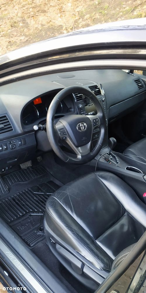 Toyota Avensis 2.2 D-4D 2010 - 6