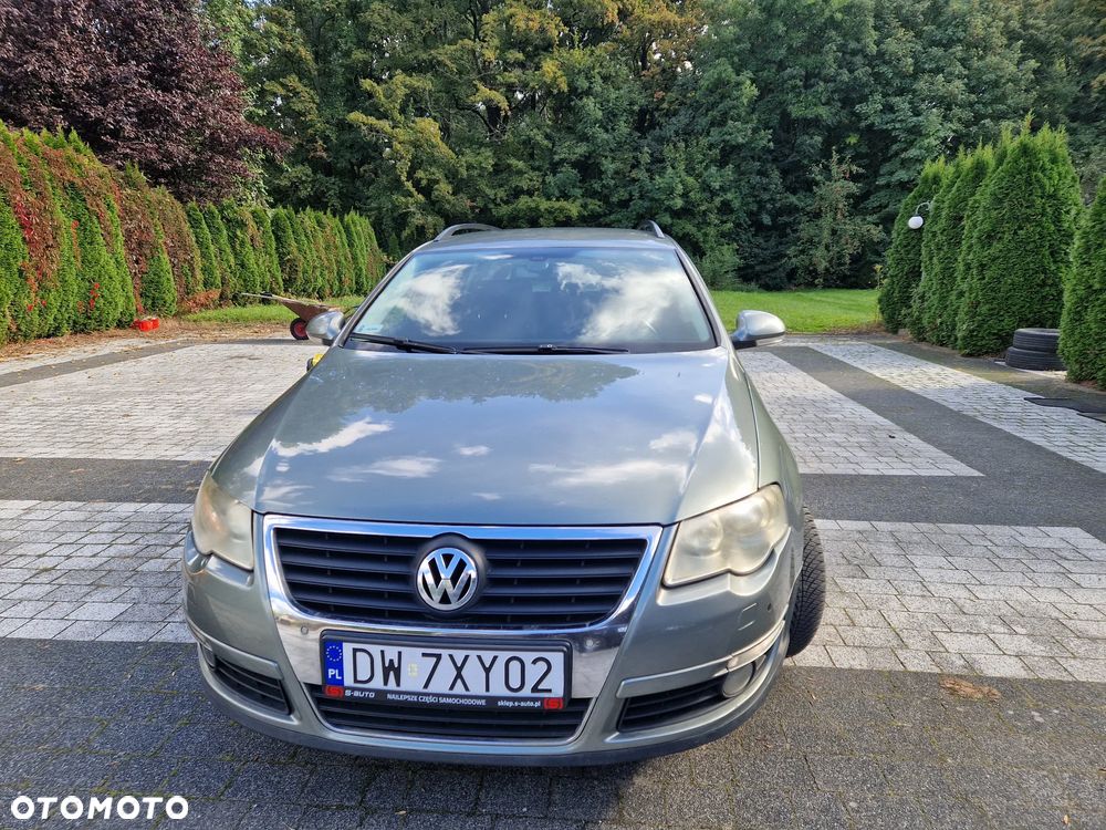 Volkswagen Passat 2.0 TDI Highline DSG - 8