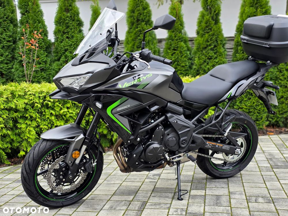 Kawasaki Versys 650 - 25