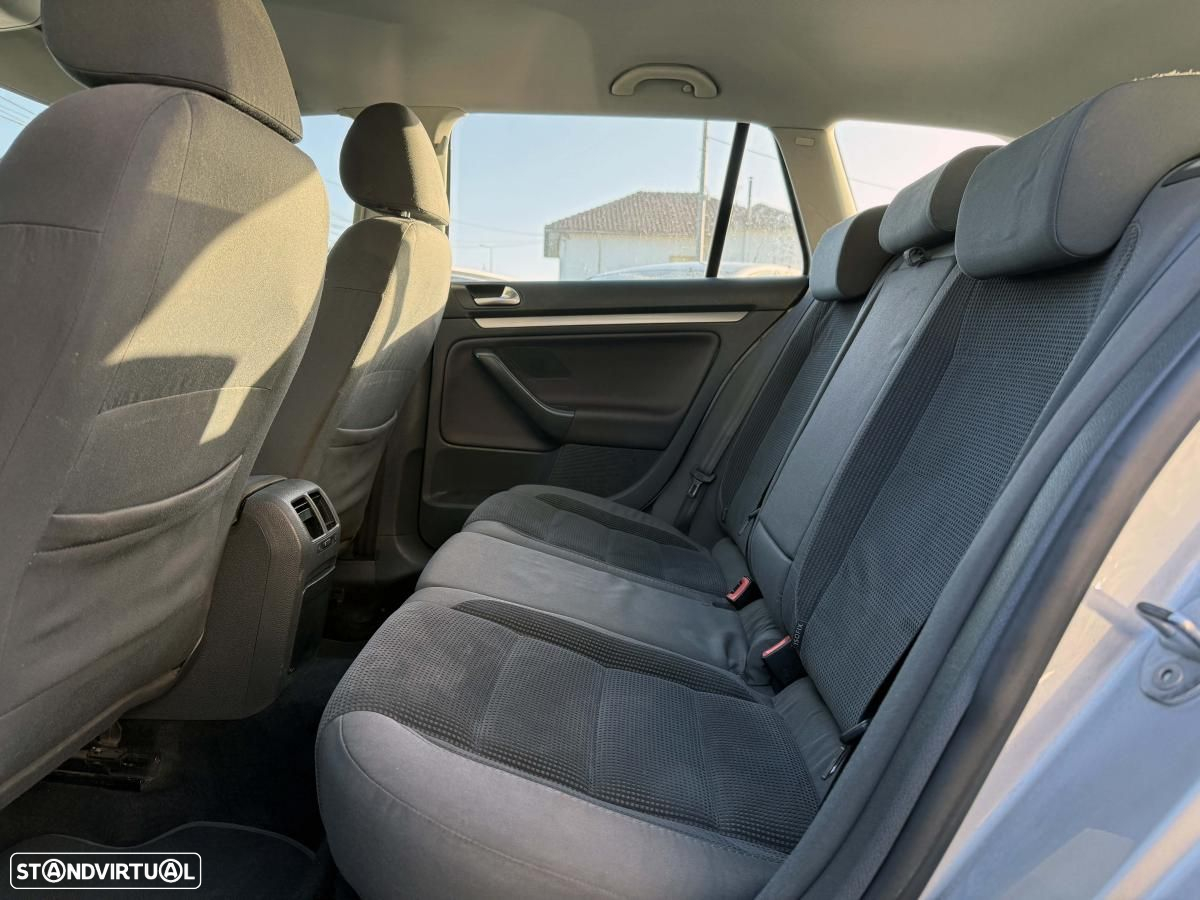 VW Golf Variant 1.9 TDi BlueM Confortline - 16