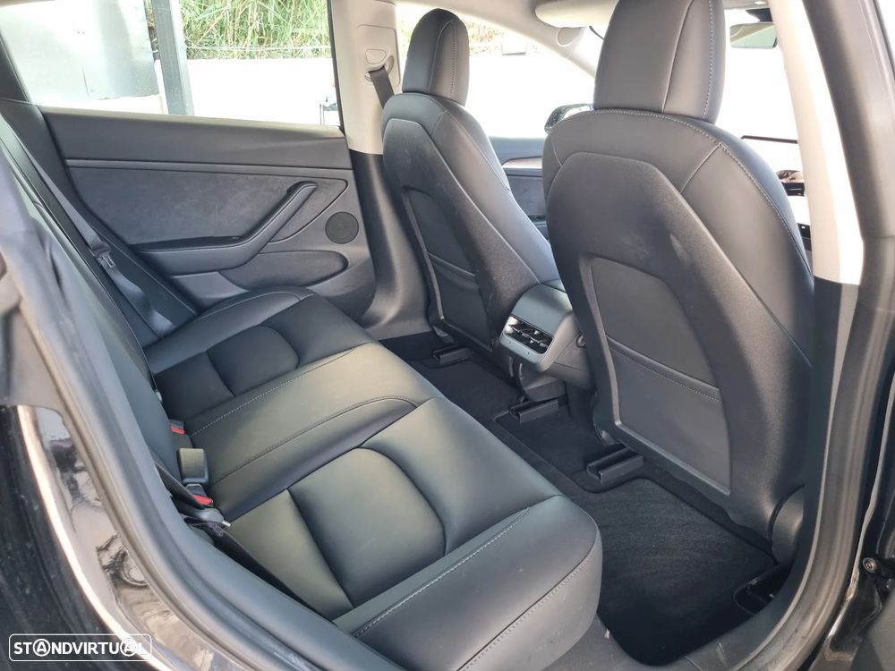 Tesla Model 3 Standard Range Plus RWD - 9