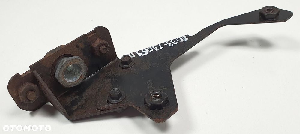 UCHWYT MOCOWANIE LAMPY LEWE ASTON MARTIN RAPIDE - 2