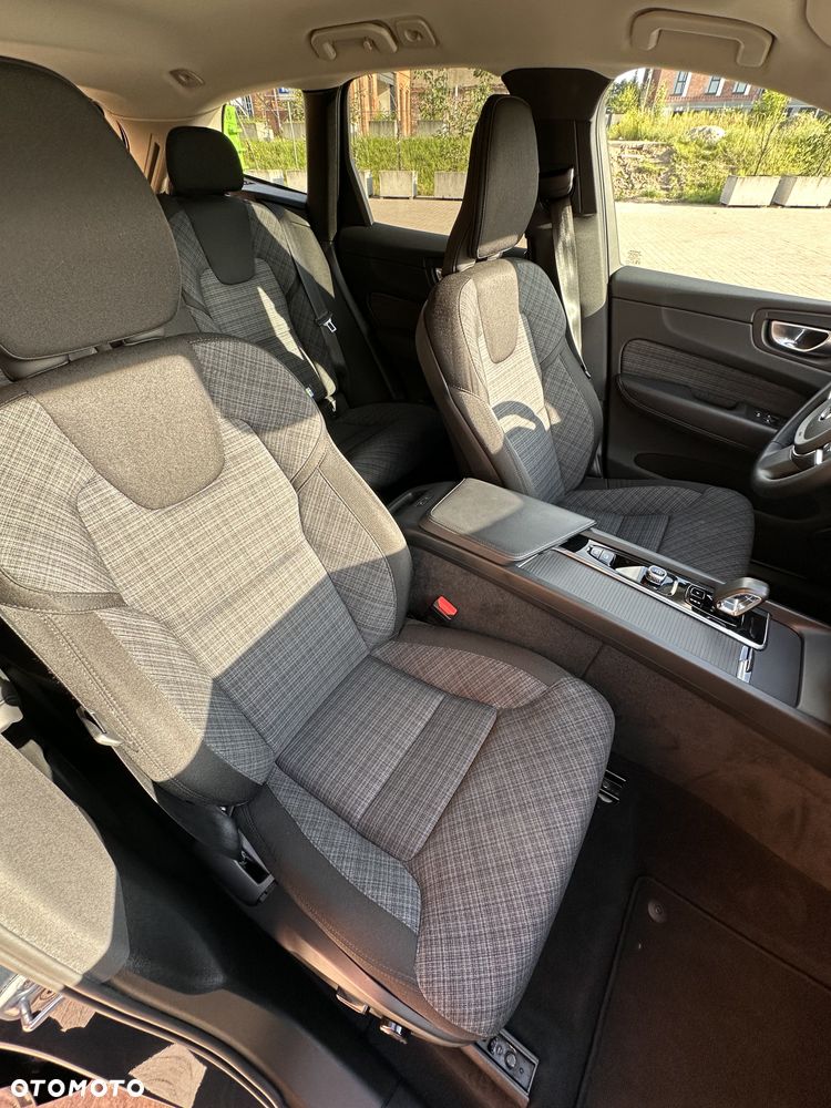 Volvo XC 60 - 24