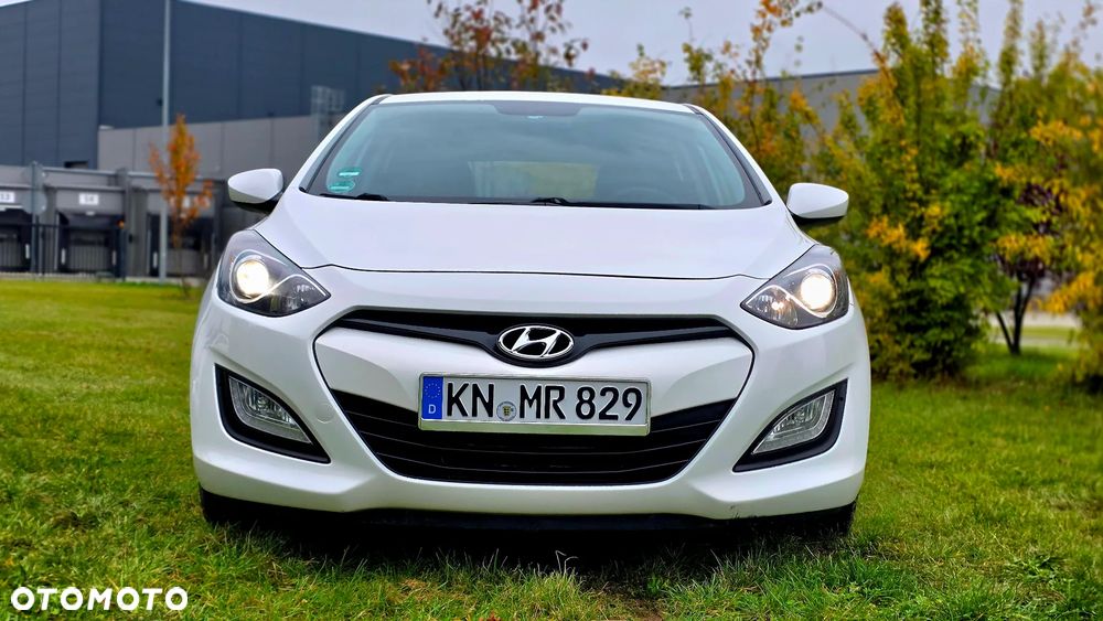 Hyundai i30 - 23