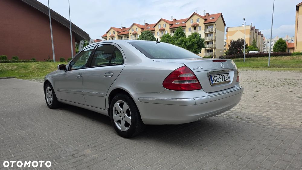Mercedes-Benz Klasa E - 5