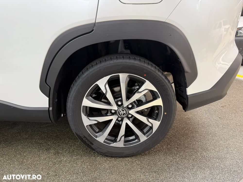 Toyota Corolla Cross - 19