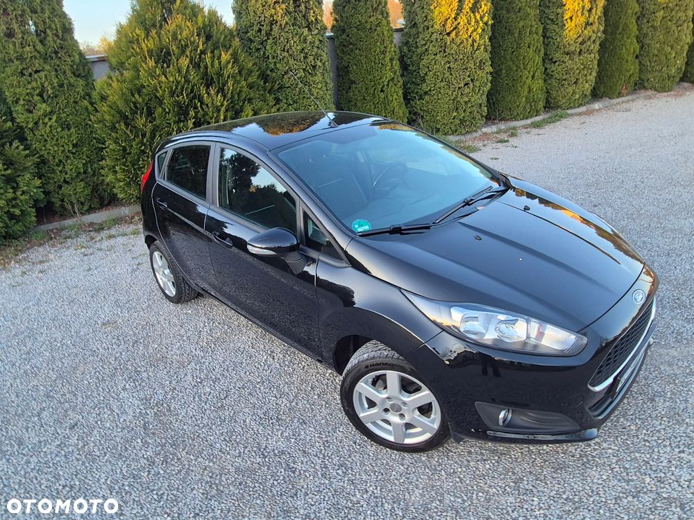 Ford Fiesta 1.25 Celebration - 32