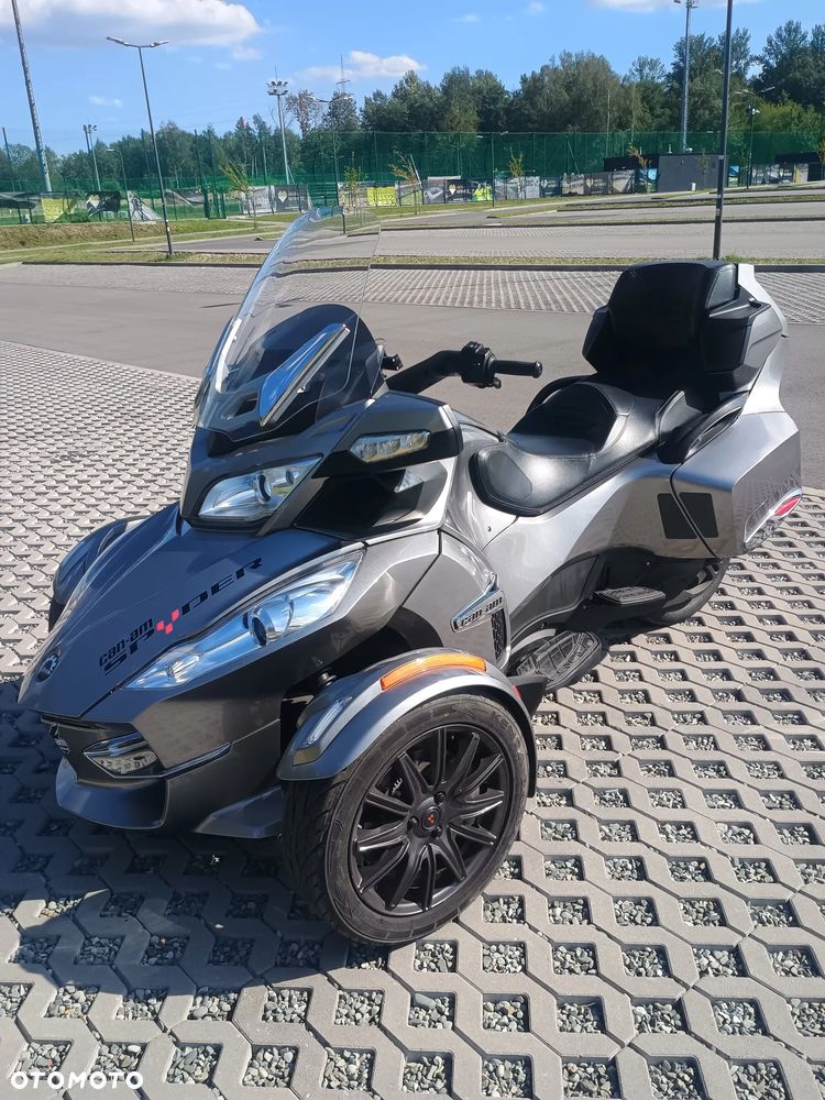 Can-Am Spyder - 7