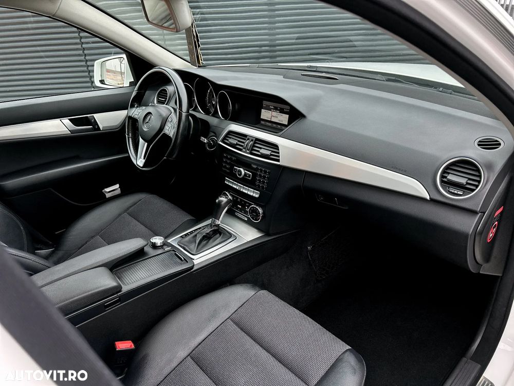 Mercedes-Benz C 250 T CDI DPF (BlueEFFICIENCY) 7G-TRONIC Avantgarde - 17