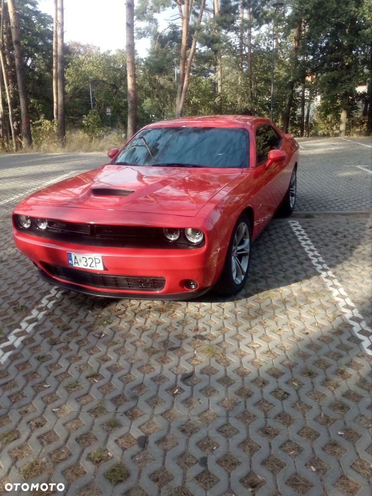 Dodge Challenger 5.7 R/T - 1