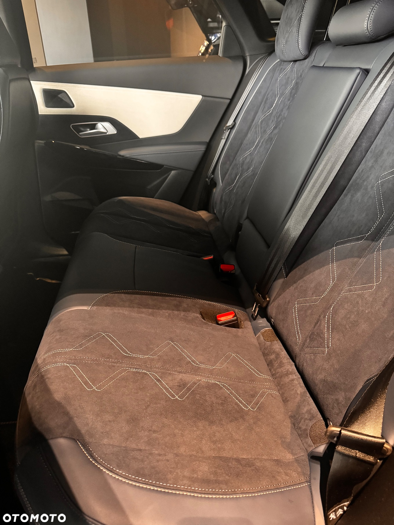 DS Automobiles DS 7 Crossback 1.5 BlueHDi Jules Verne - 7
