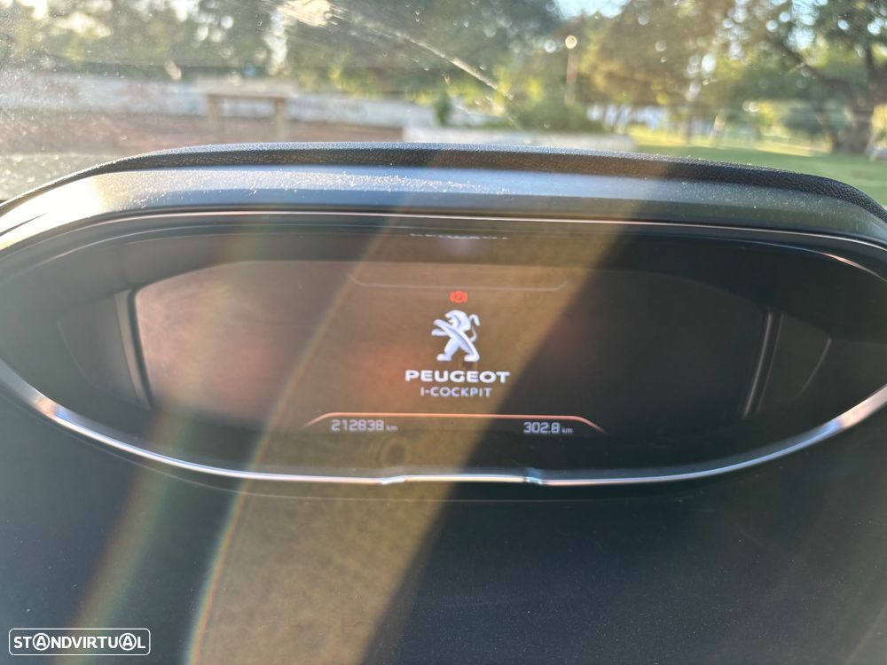Peugeot 3008 1.5 BlueHDi GT Line J19 - 6