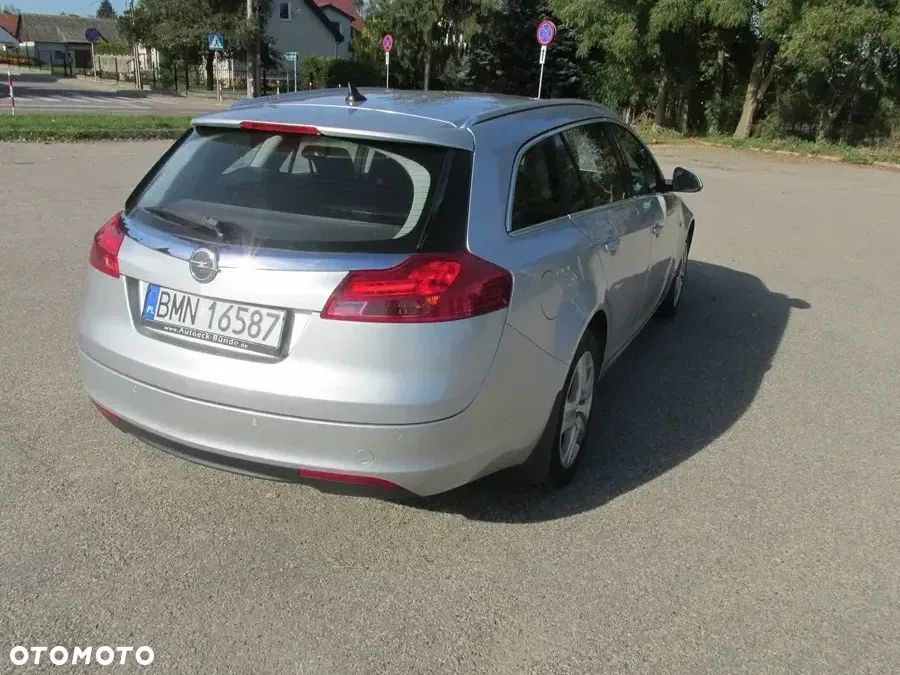 Opel Insignia - 4