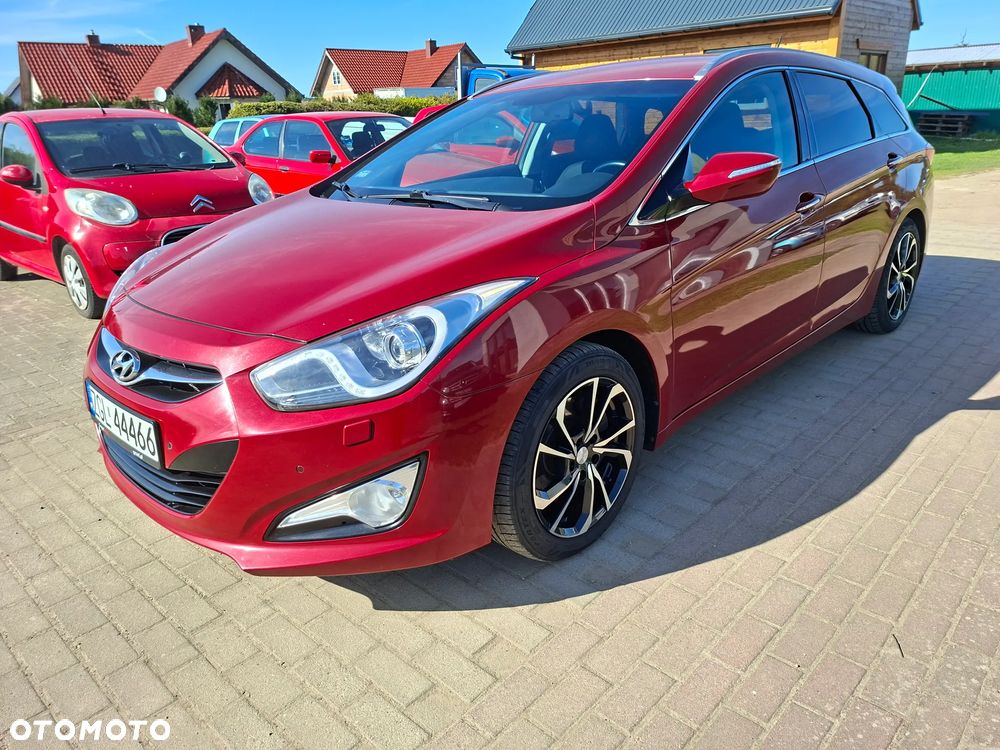 Hyundai i40 i40cw 1.7 CRDi Fifa World Cup Edition - 1