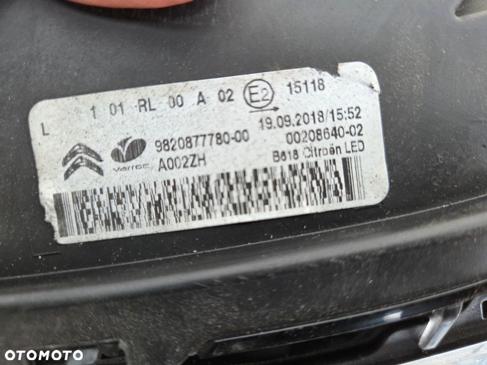 Światło do jazdy dziennej DRL LED lewy Citroen C3 III  9820877780 - 12