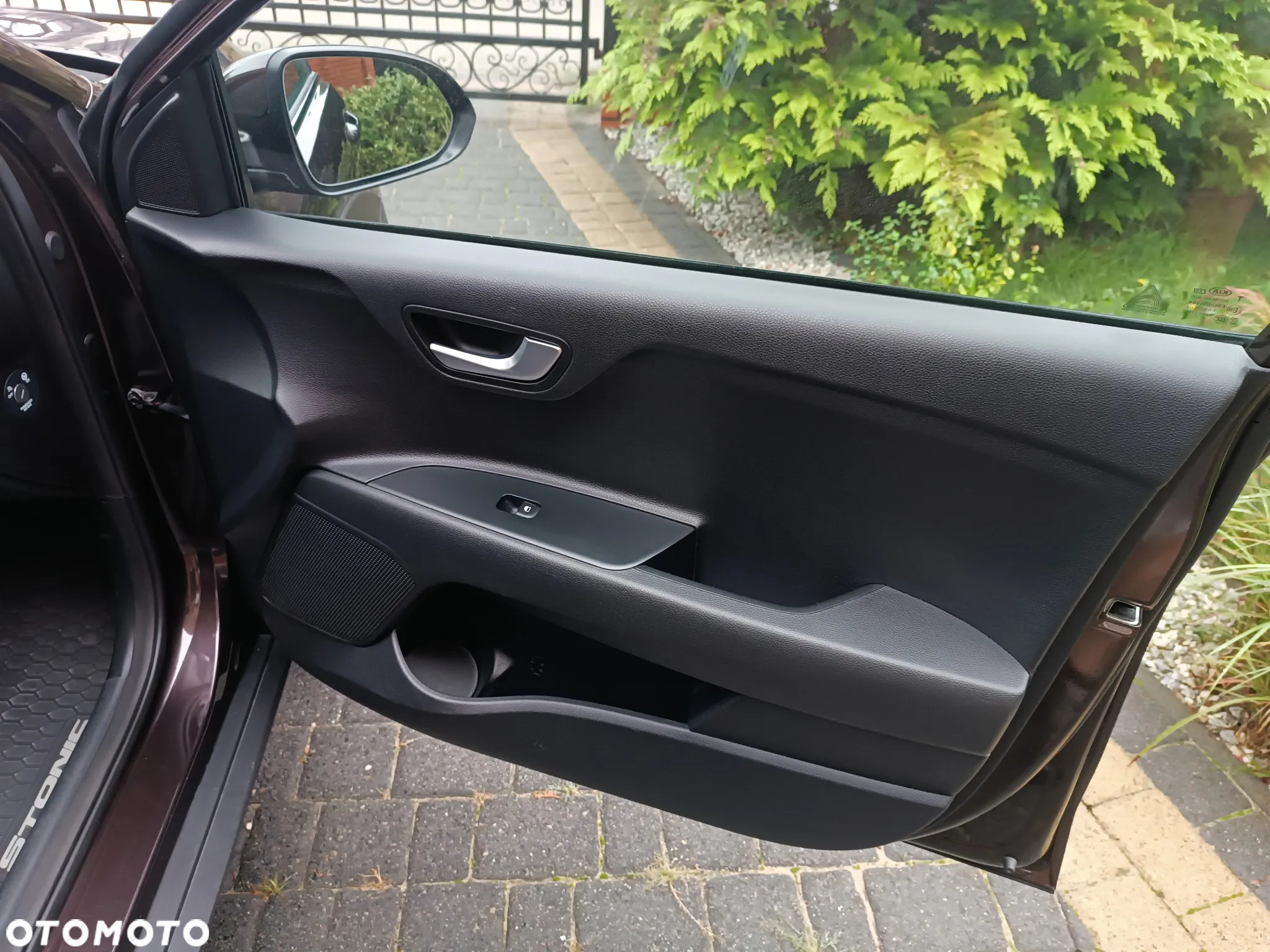 Kia Stonic - 18
