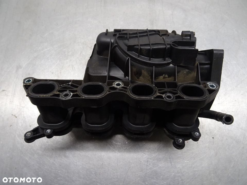 KIA CEED HB 5D 06-09 1.4B KOLEKTOR SSĄCY 39300-2B000 - 2