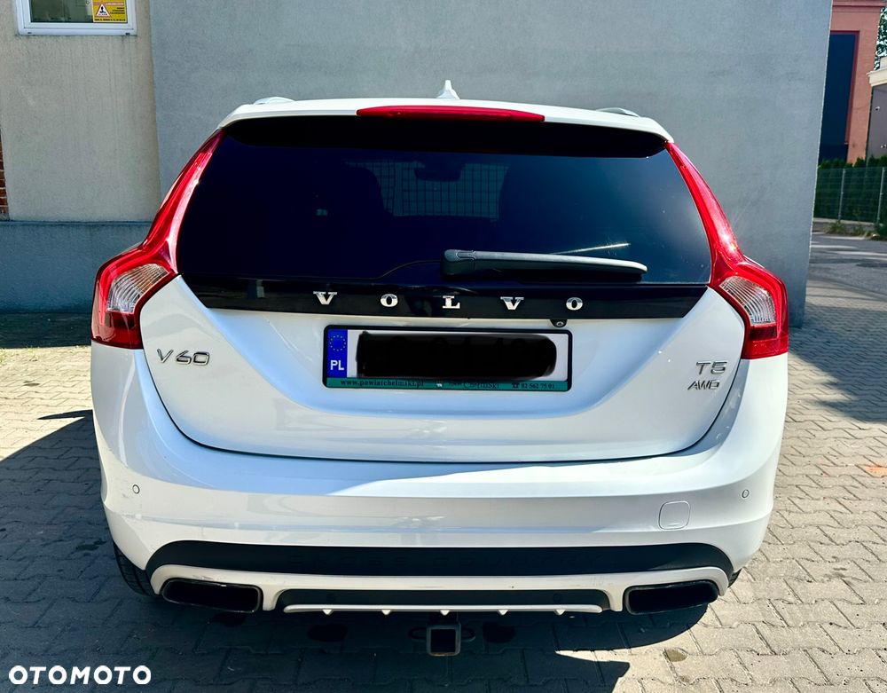 Volvo V60 Cross Country - 7