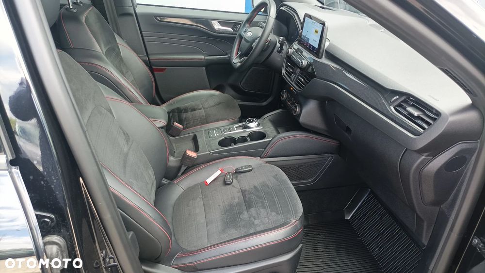 Ford Kuga 2.0 EcoBlue AWD ST-Line X - 17