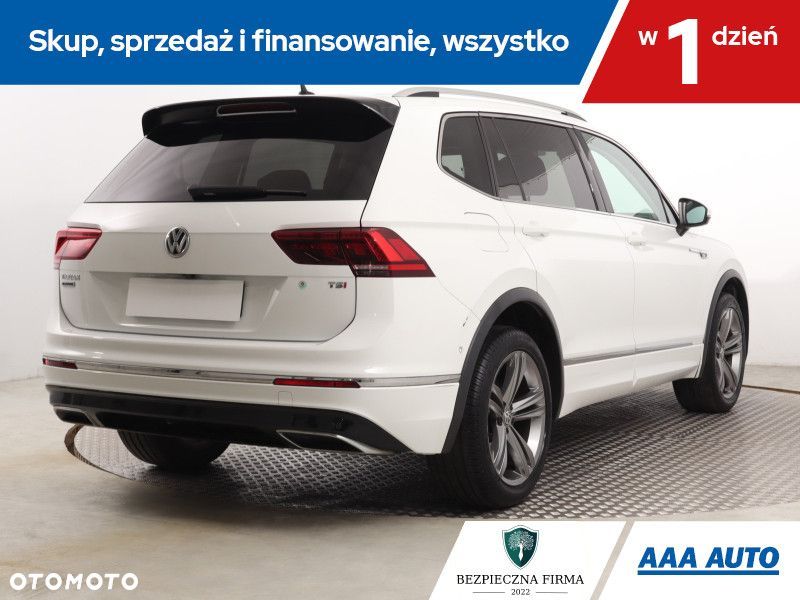 Volkswagen Tiguan Allspace - 7
