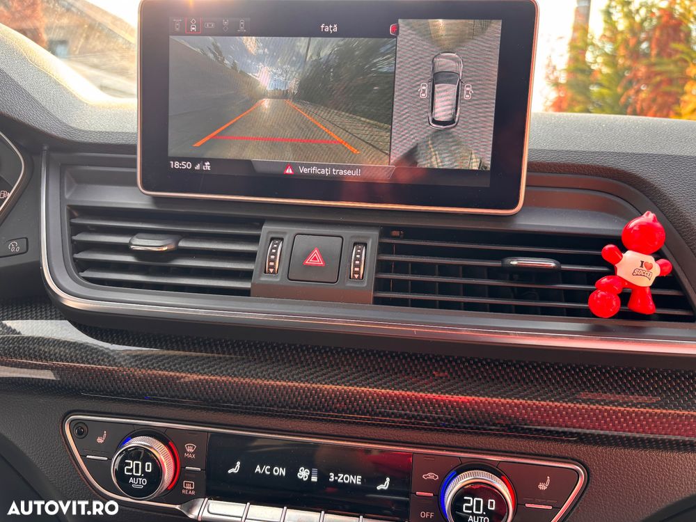 Audi SQ5 - 10