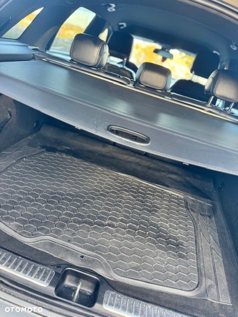 Mercedes-Benz GLC - 28