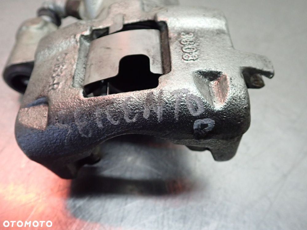 ZACISK HAMULCA PRAWY PRZÓD FIAT SEICENTO 899 - 6