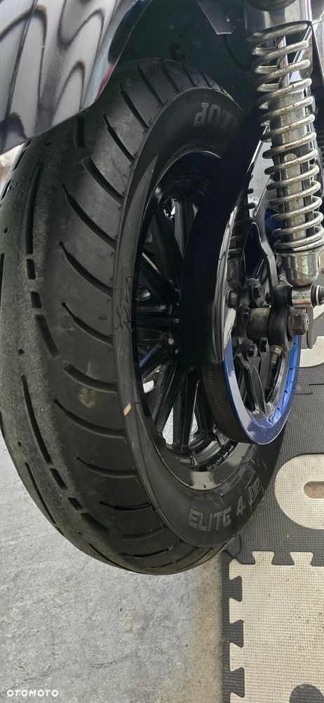 Harley-Davidson Sportster - 11