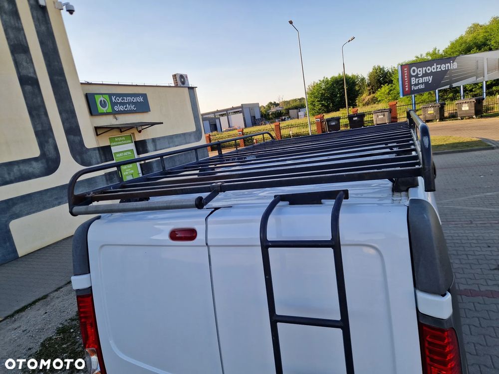 Renault TRAFIC - 33