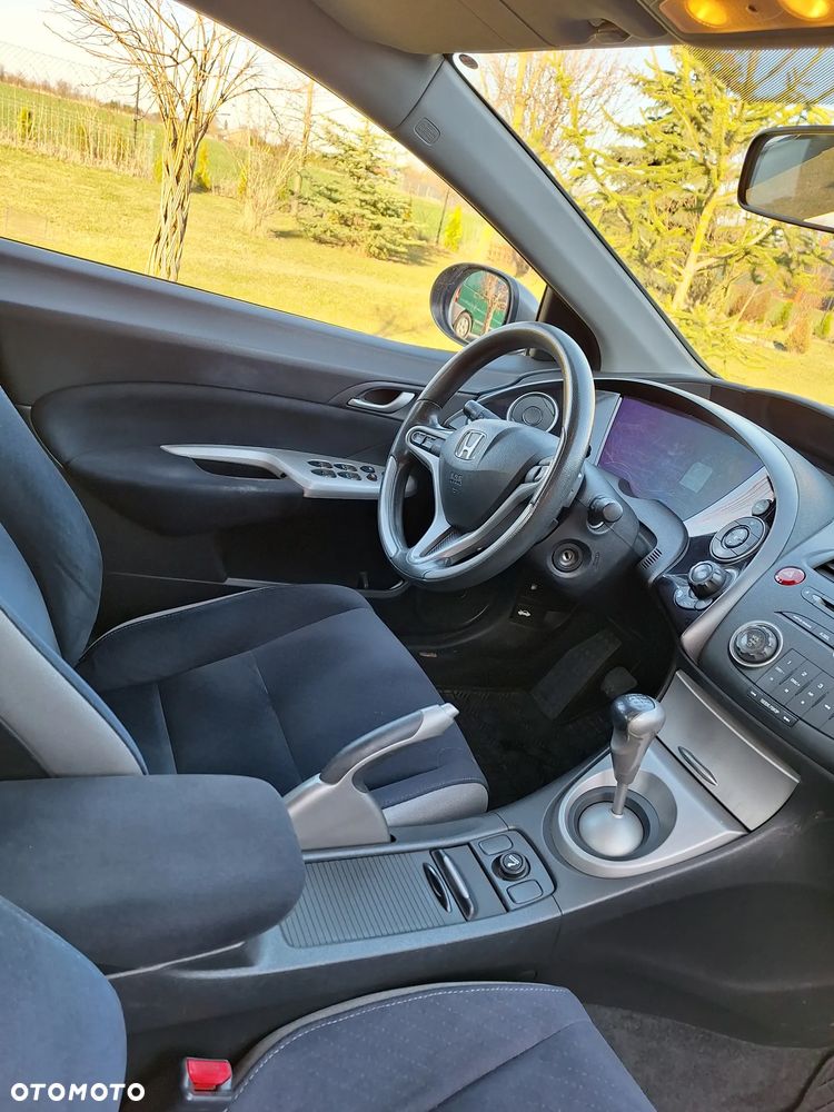 Honda Civic 1.4i-DSi - 10