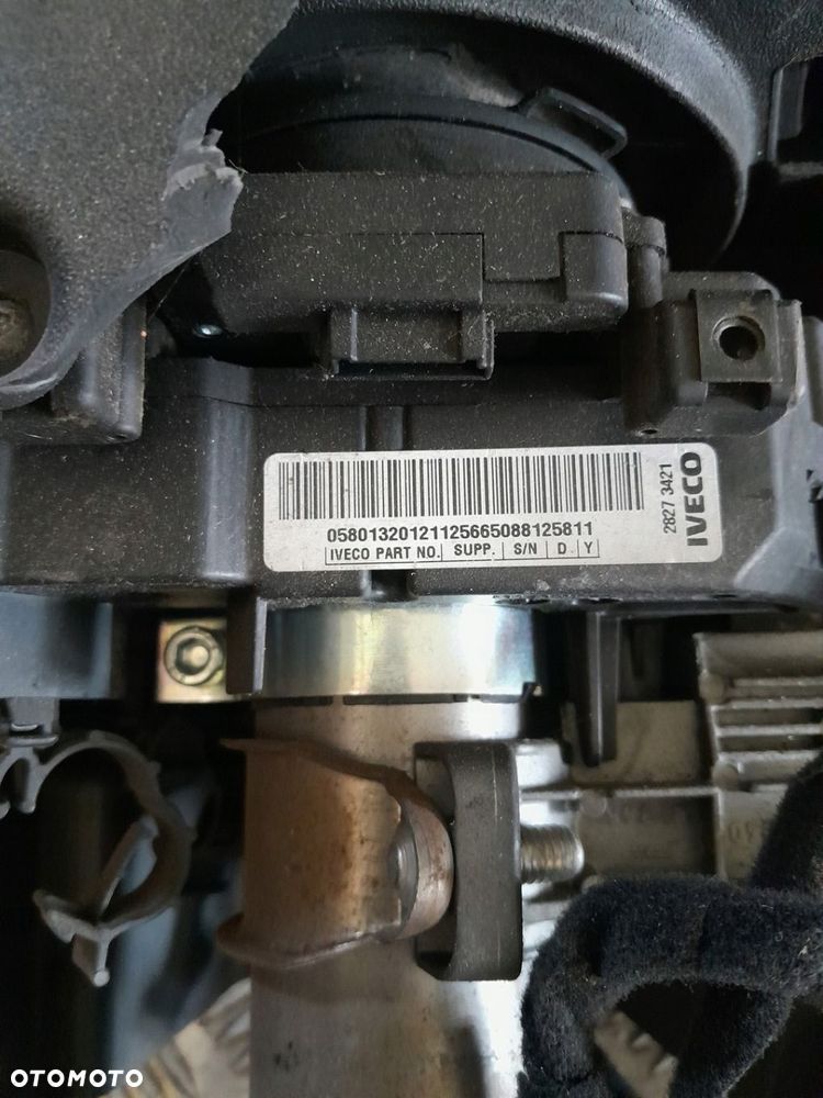 STACYJKA PRZEŁĄCZNIKI SZTYCA KOLUMNA IVECO DAILY III - 4