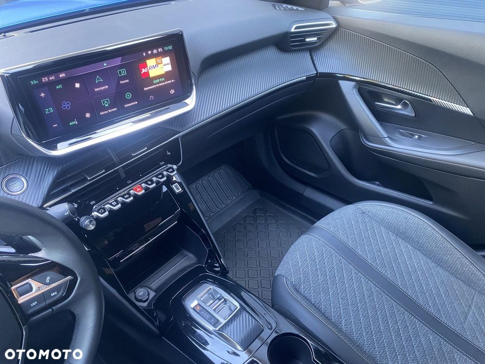 Peugeot 2008 - 15