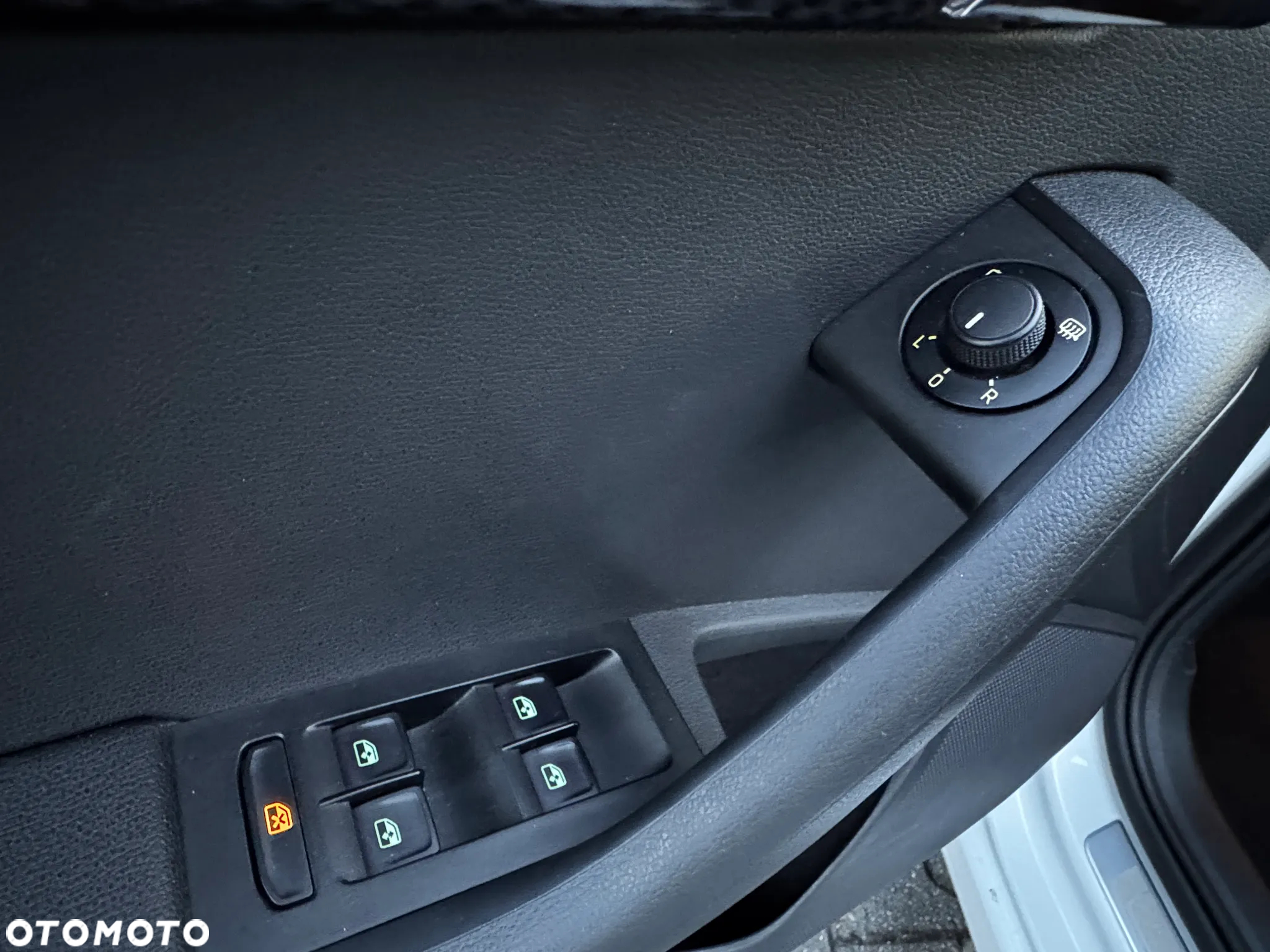 Skoda Octavia 2.0 TDI RS DSG - 31
