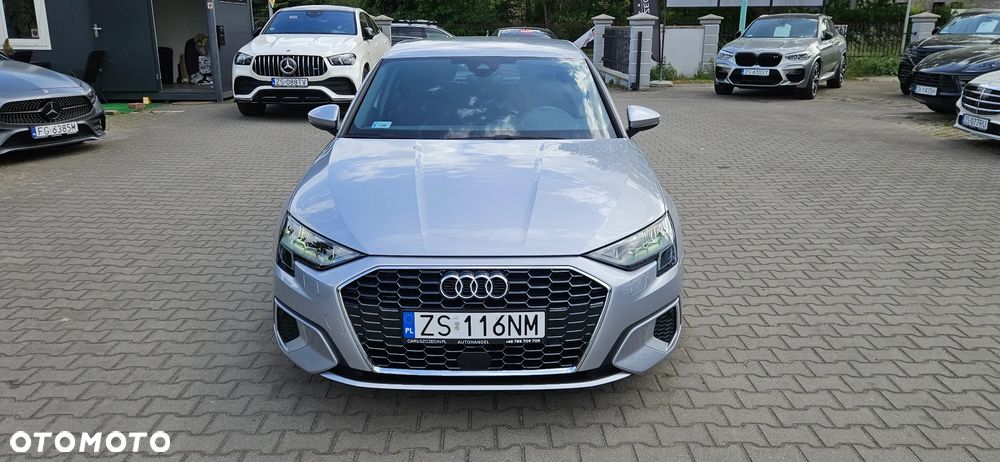 Audi A3 Sportback 35 TFSI S tronic - 3