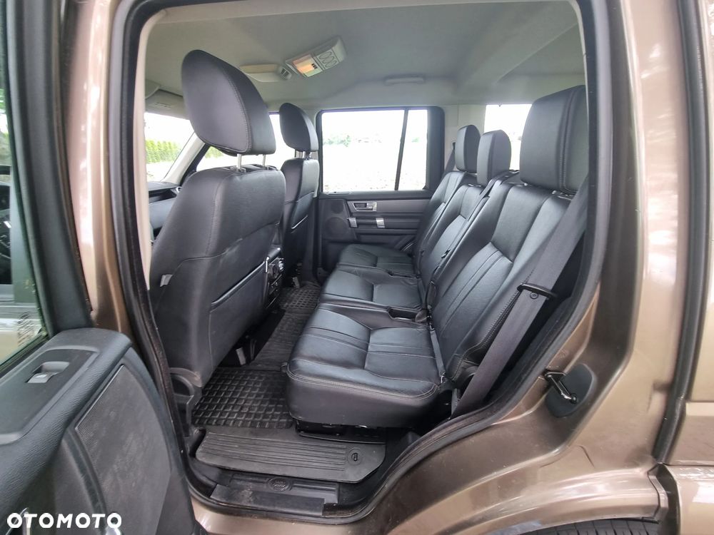 Land Rover Discovery 3.0 Si6 HSE Luxury - 16