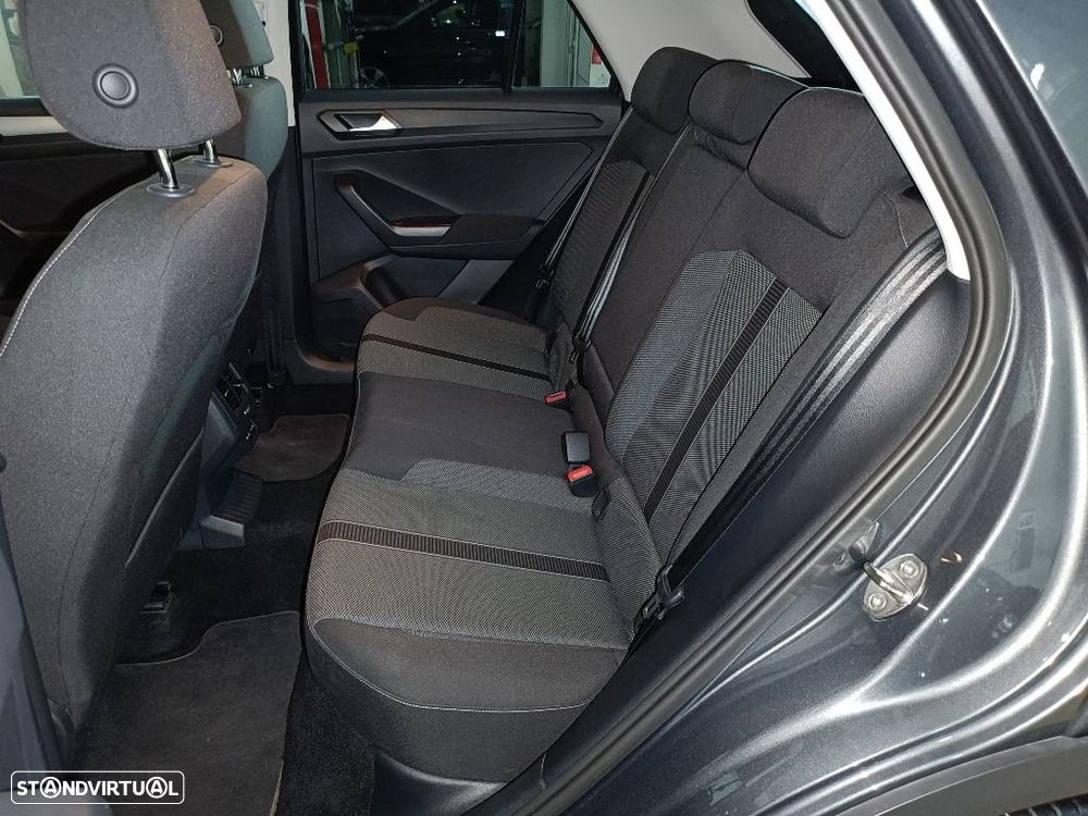 VW T-Roc 1.0 TSI Urban - 13