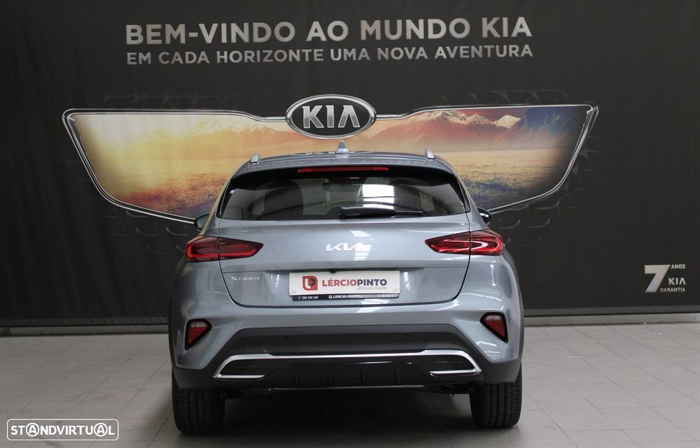Kia XCeed 1.5 T-GDI Tech 7DCT - 4