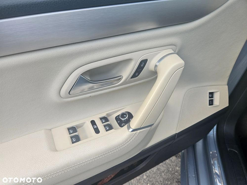 Volkswagen Passat CC 2.0 TDI Exclusive - 28