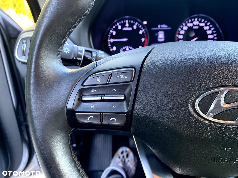 Hyundai i30 - 19