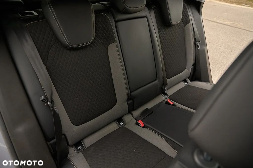 Opel Grandland ver-1-2-di-automatik-business-elegance - 25