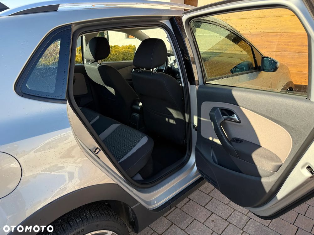 Volkswagen Polo Cross - 14