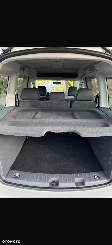 Volkswagen Caddy - 10