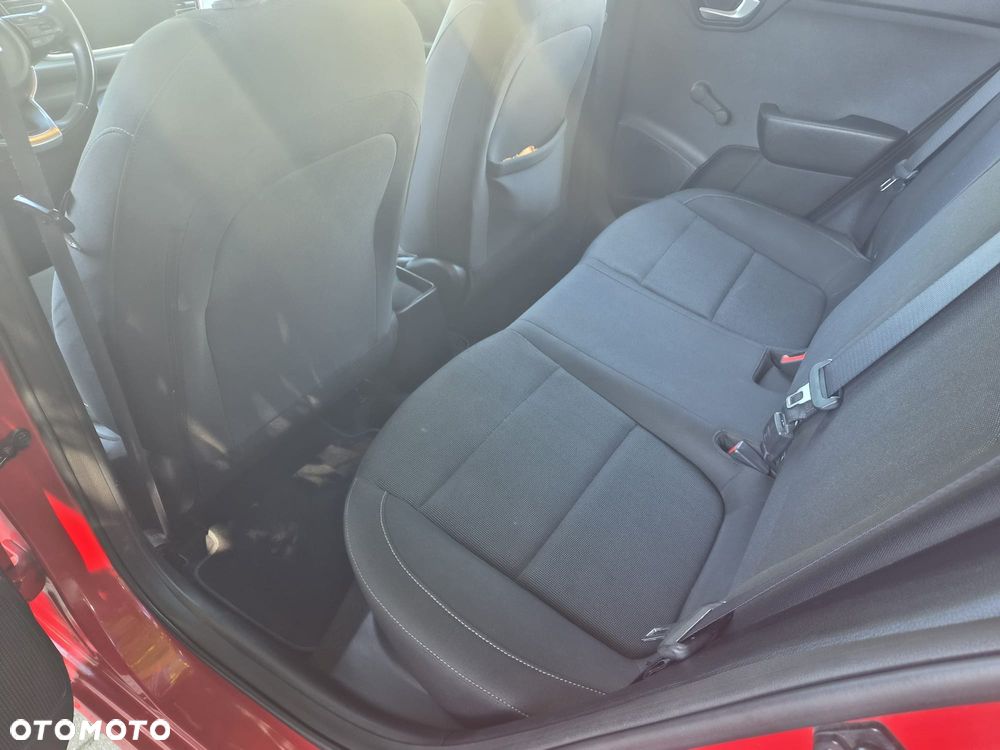 Kia Rio 1.2 M (klm) - 11