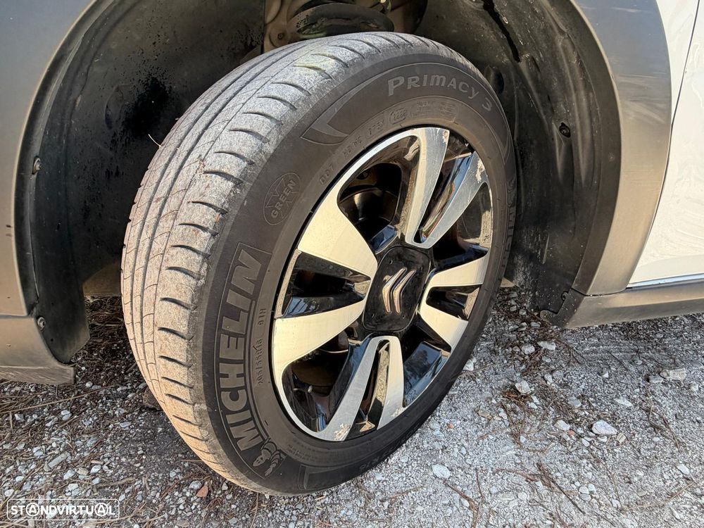 Citroën C3 1.2 PureTech Shine - 8