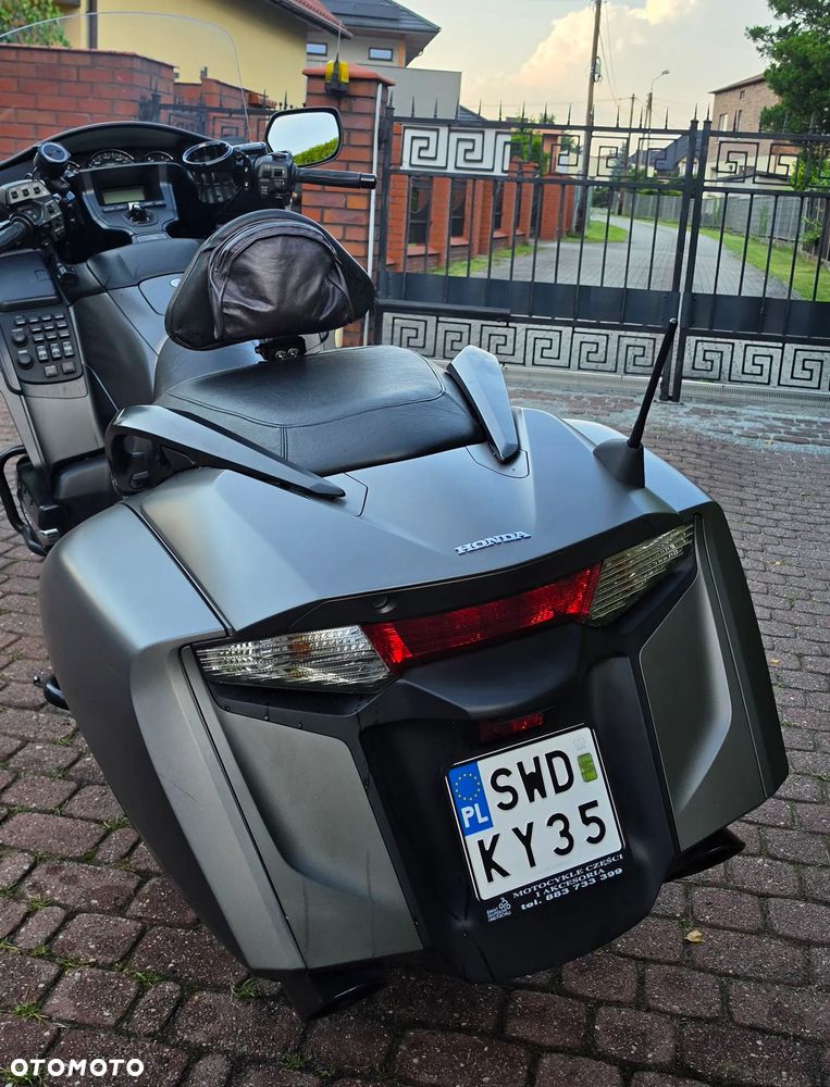 Honda GL - 7