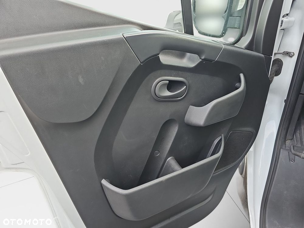Renault Master - 16