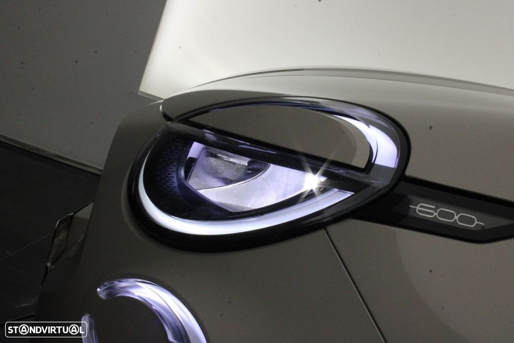 Fiat 600e 54 kWh La Prima - 40