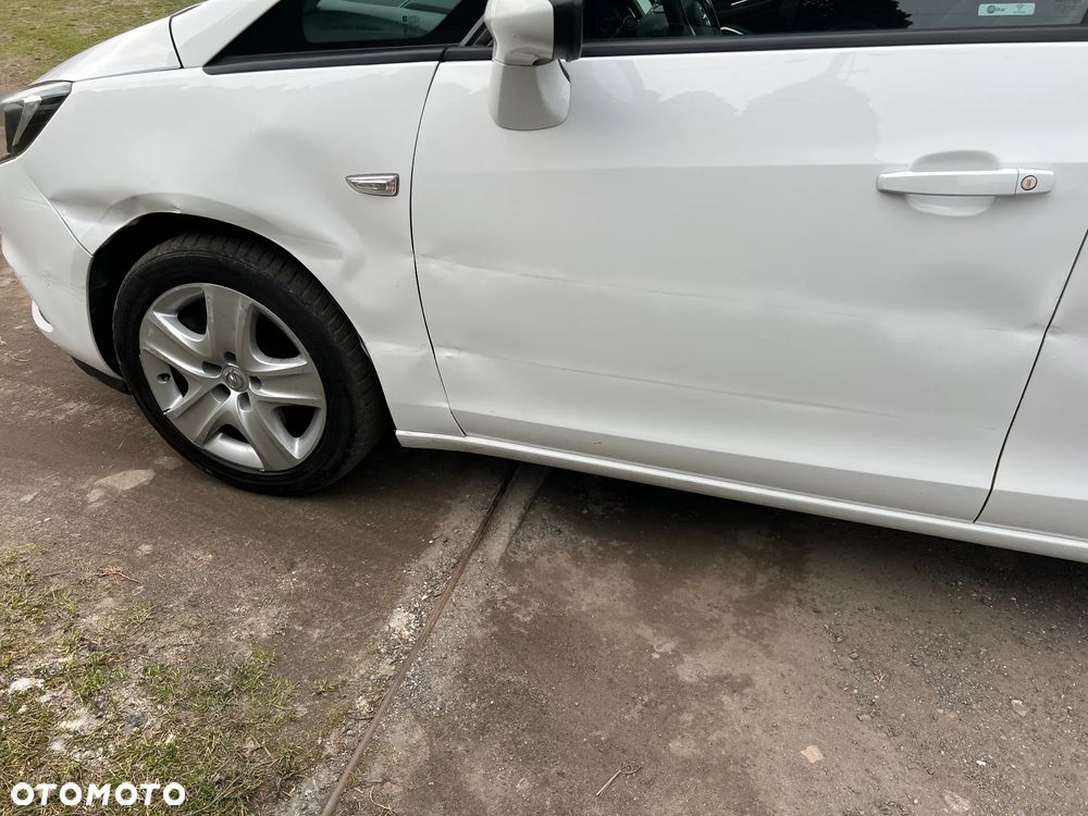 Opel Zafira - 12